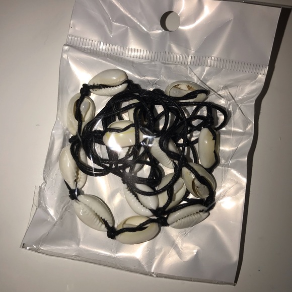 Puka shell necklace! - Picture 8 of 8